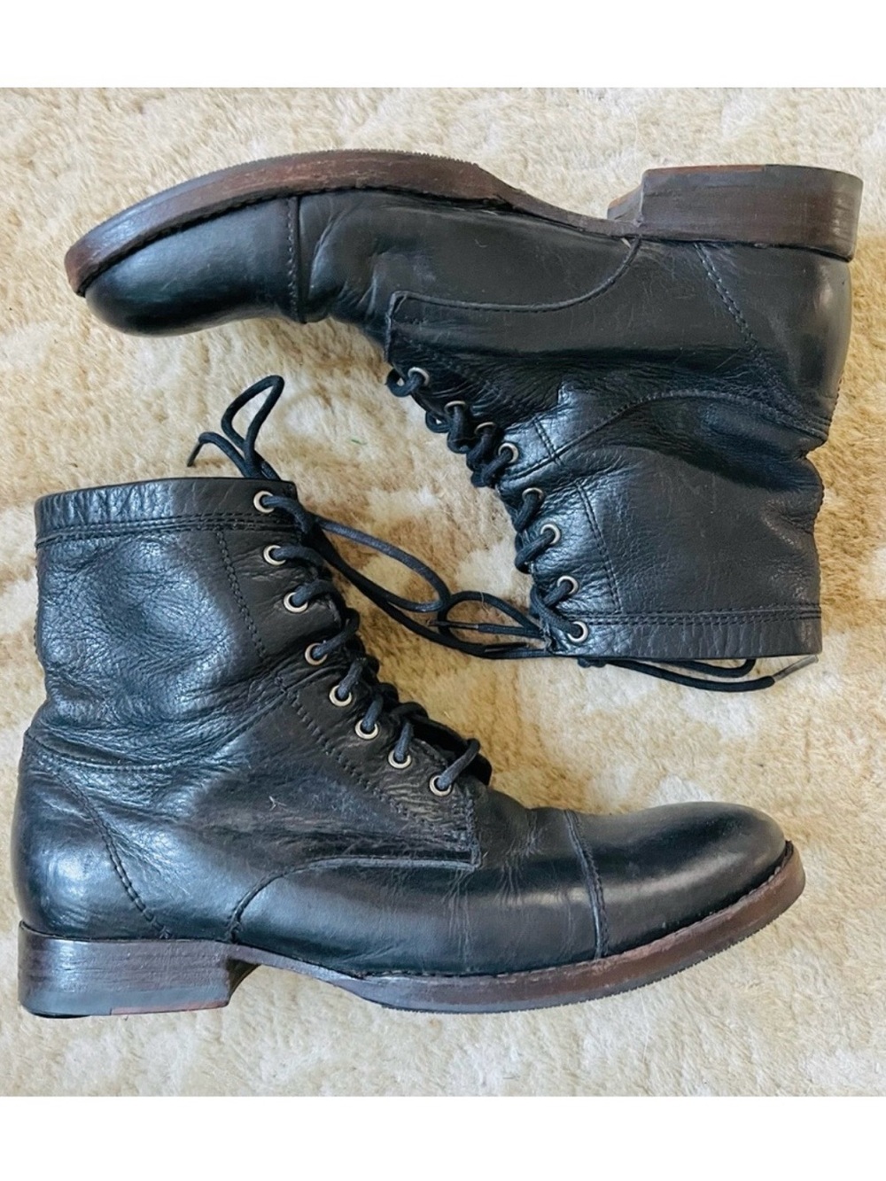 Frye Erin Lug Lace Up Combat Boots In Black Size 7 1/2